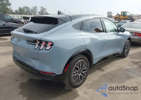 2024 Ford Mustang Mach-E Premium z USA, uszkodzony, nr VIN 3FMTK3R45RMA02606